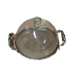 Vassoio metal con cloche in vetro